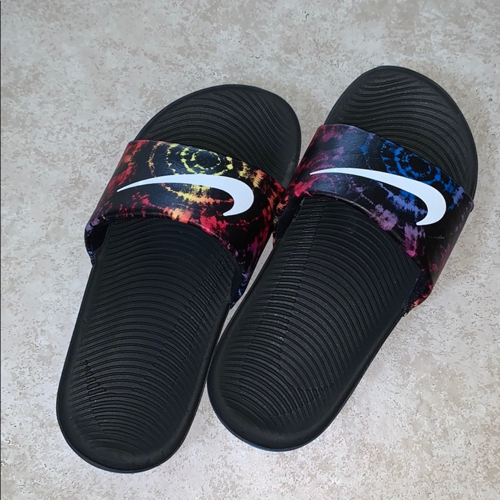 Kids Nike slide
